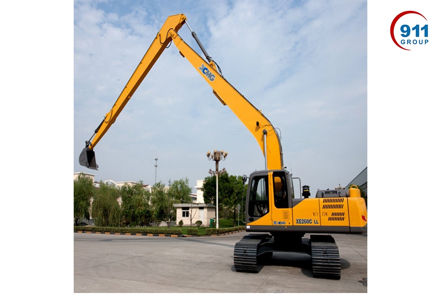 Máy xúc đào bánh xích XCMG gầu 0.4 m3 Model: XE260CLL