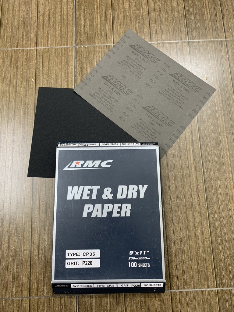Giấy ráp thô P220 RMC CP35 kích thước 9''x11'' chịu nước màu xám