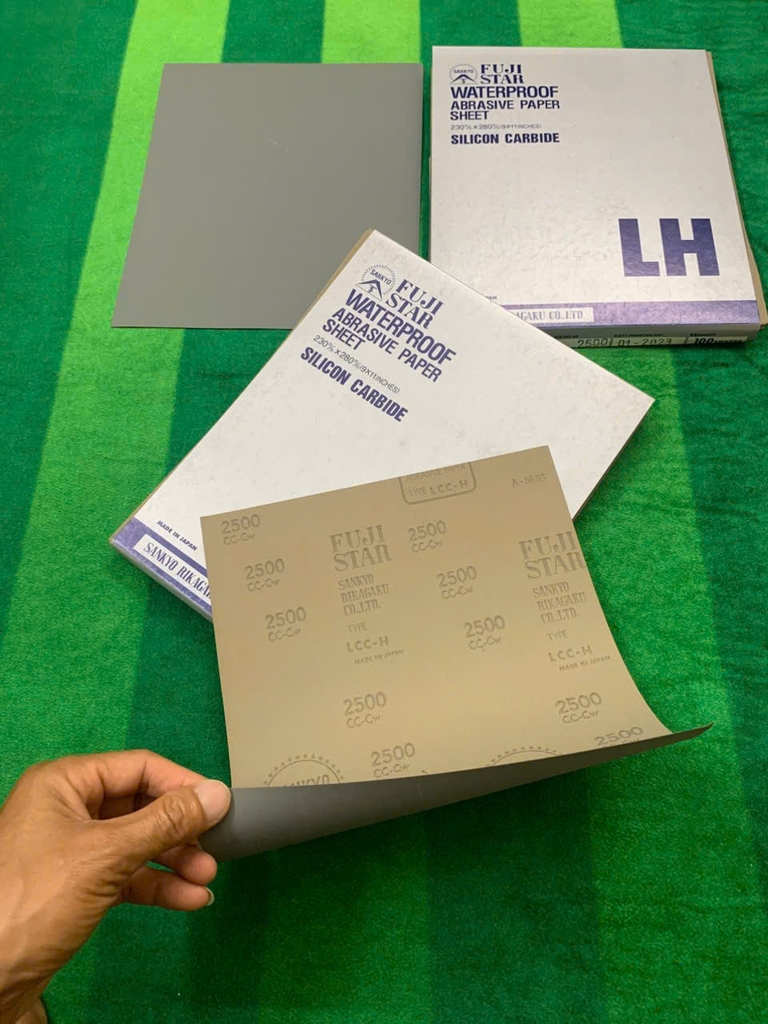 Giấy ráp tờ A4, chịu nước, hãng sản xuất Sankyo Fujistar, độ hạt P2500