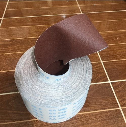 Phương pháp làm sạch bề mặt gỗ bằng giấy nhám, vải nhám