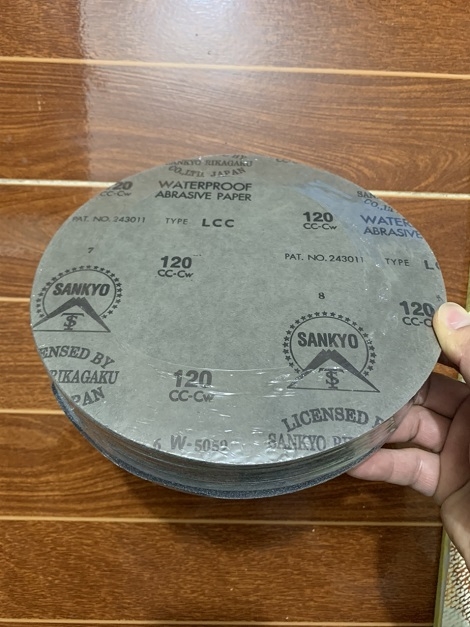 Mua giấy nhám tròn Fujistar Sankyo phi 300mm (12''), độ nhám P120 ?