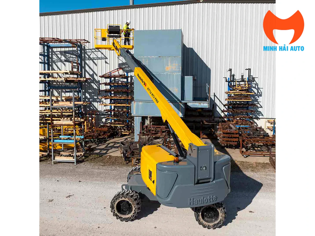 Xe nâng người cần thẳng Haulotte HT16 RTJ PRO tại công trình