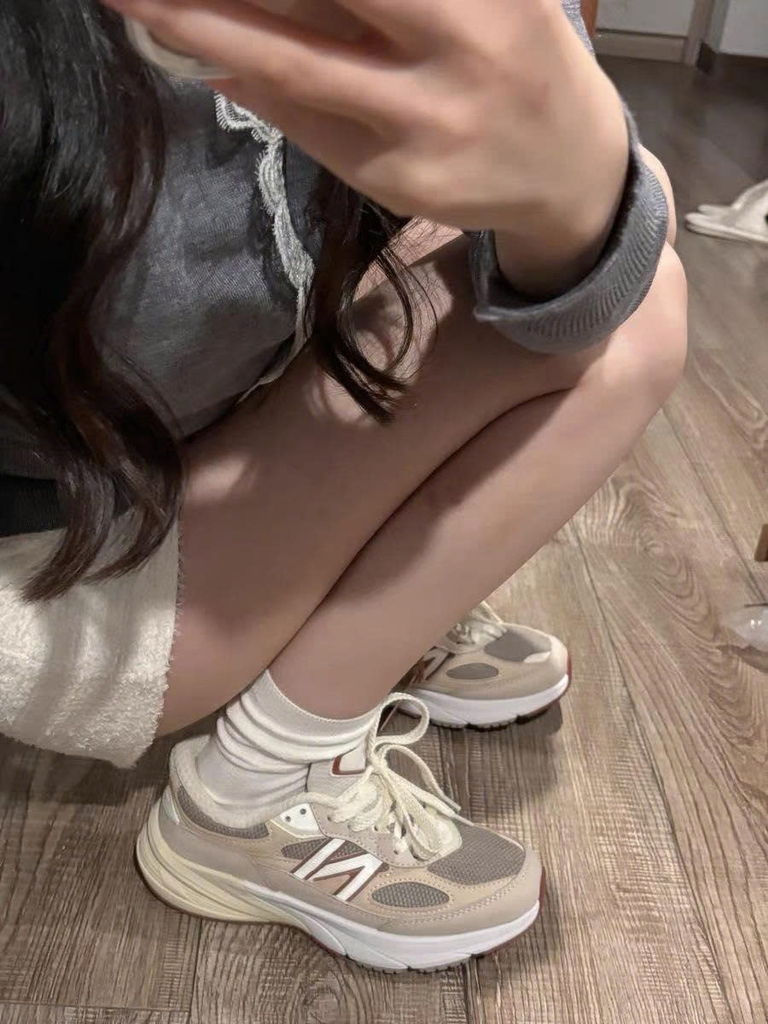 Sneacker LoroPiana collab NB
