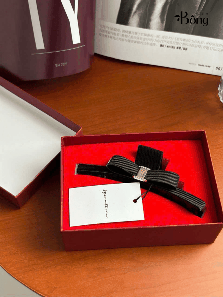 Kẹp tóc Salvatore Ferragamo đen fullbox