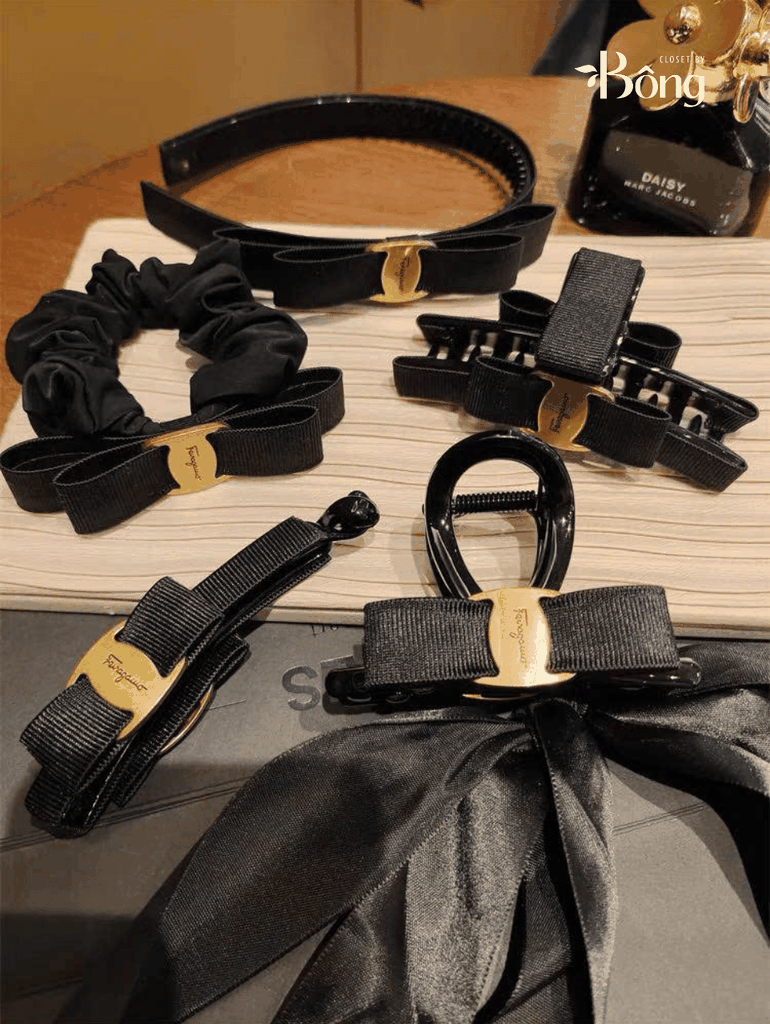 Kẹp tóc Salvatore Ferragamo đen fullbox