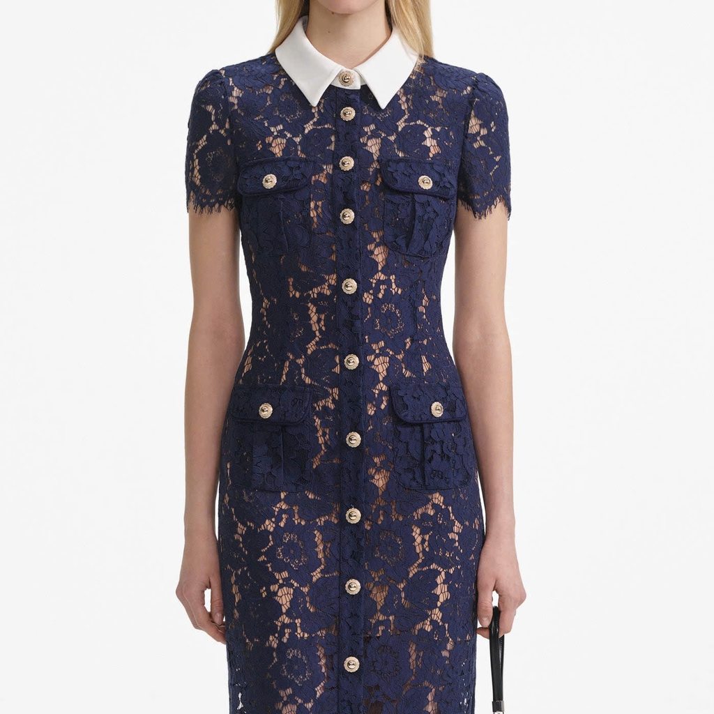 Váy midi cổ ren tương phản màu xanh navy