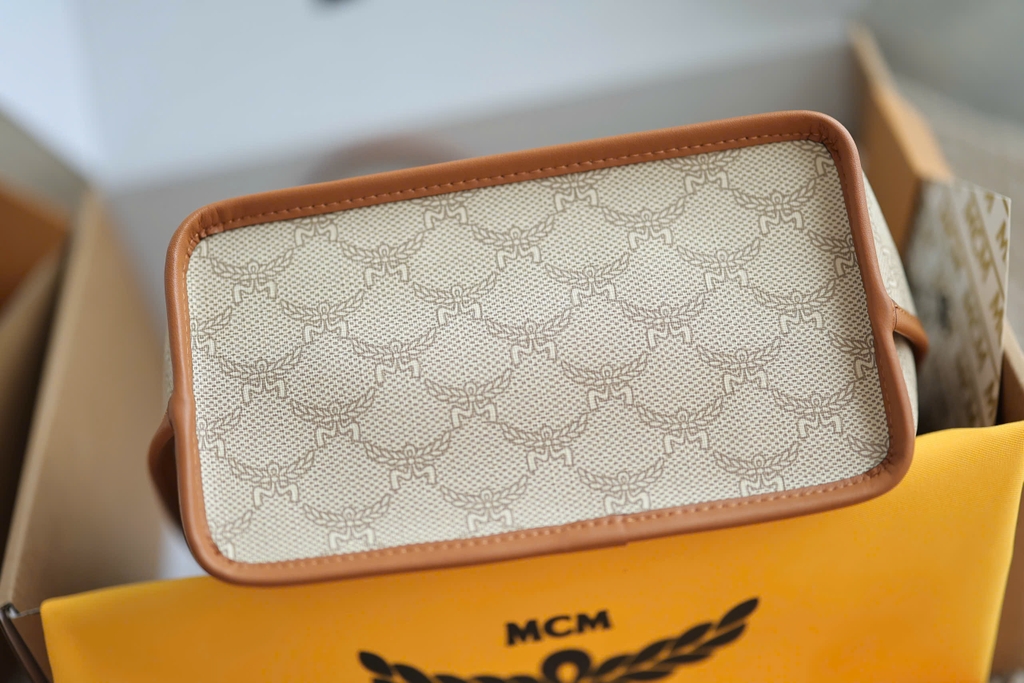 Túi MCM mini tote