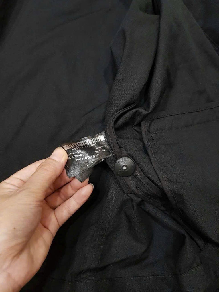 Áo khoác khaki Zara màu đen