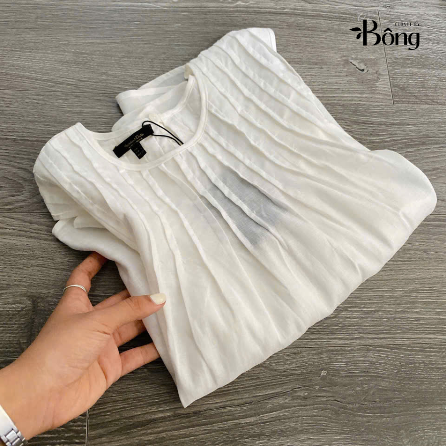 Top lụa đũi trắng Massimo Dutti dư xịn sát sách ly chìm