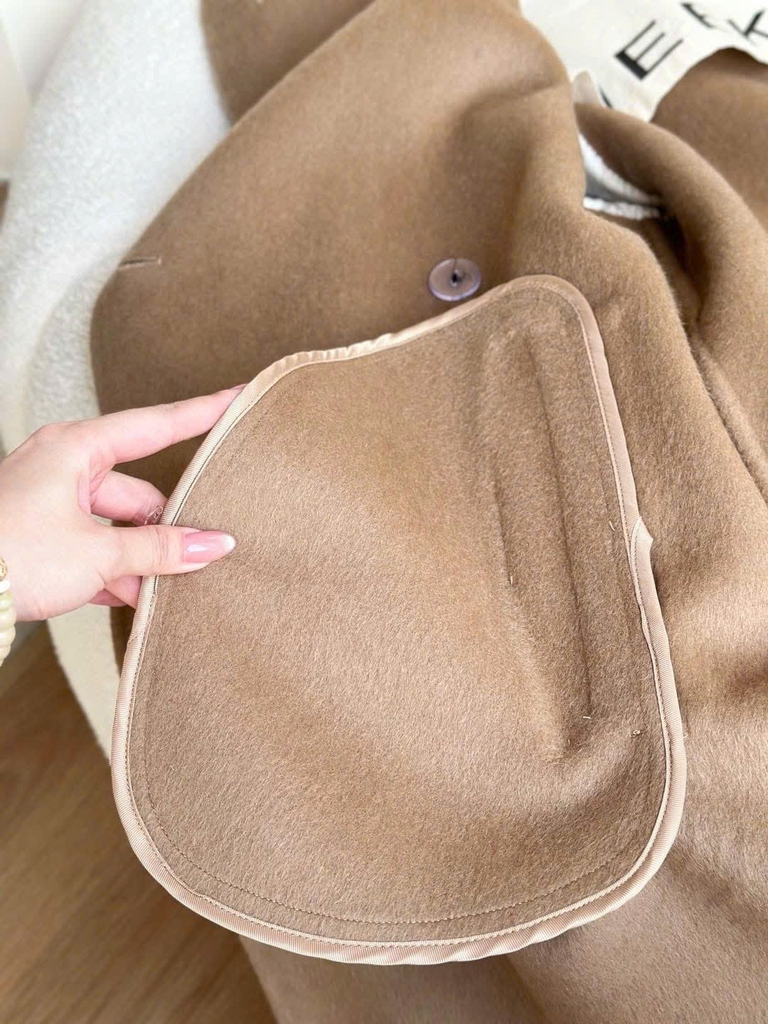 Măng to dạ ép Max Mara màu da bò dáng dài
