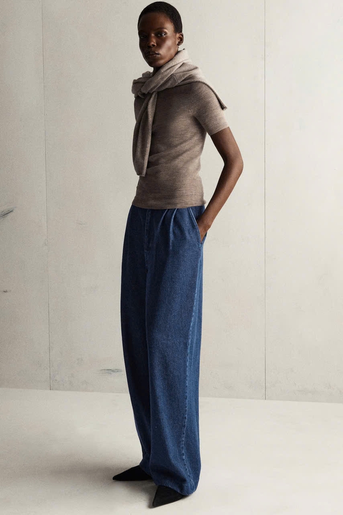 QUẦN JEANS ỐNG RỘNG XẾP NẾP