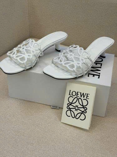 Guốc LOEWE quai logo gót 3cm (bản xuất)
