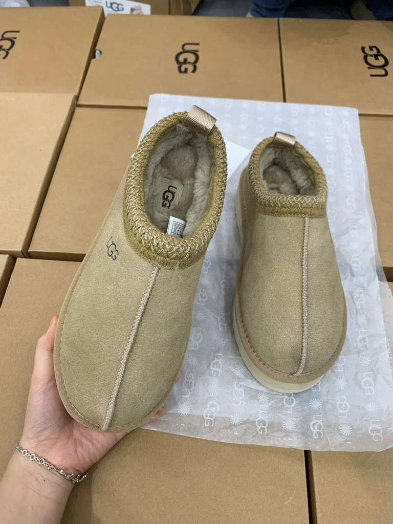 Boot UGG lót lông viền thổ cẩm 3 màu