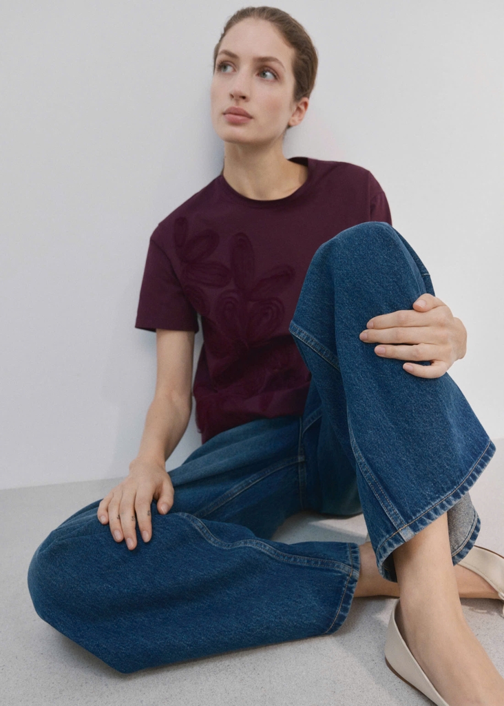 ÁO T-SHIRT COTTON THÊU HOA