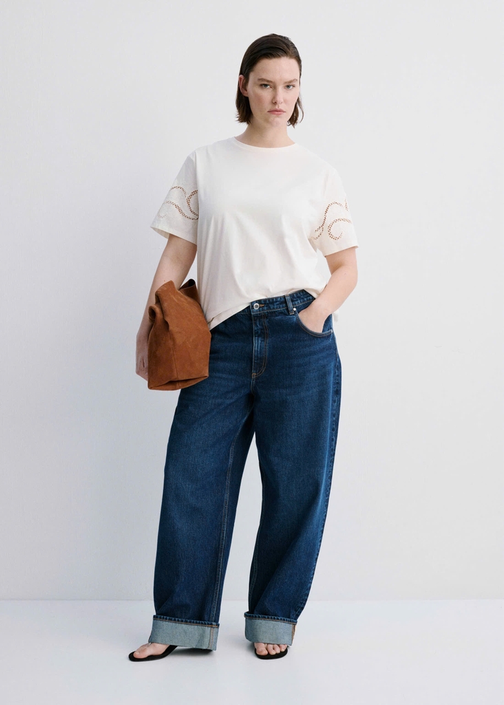ÁO T-SHIRT COTTON THÊU CẮT