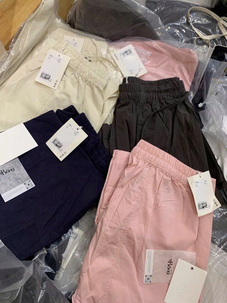 Quần khaki COS dáng suông 4 màu