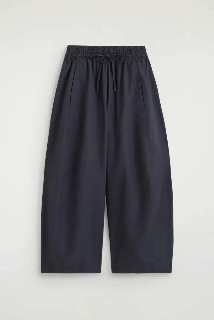 Quần khaki COS dáng suông 4 màu