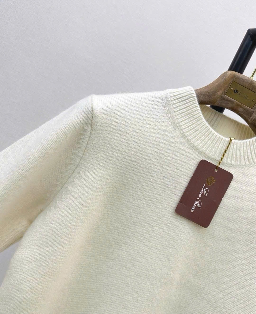 Áo len Loro Piana baby cashmere cổ tròn 2 màu