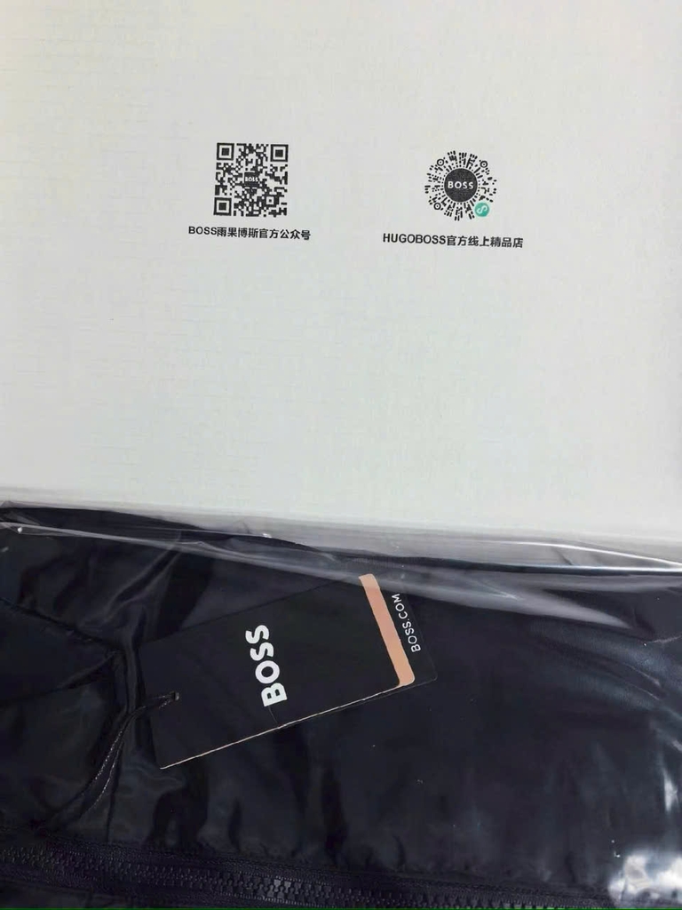 Jacket gió cổ trụ 5cm BOSS màu navy