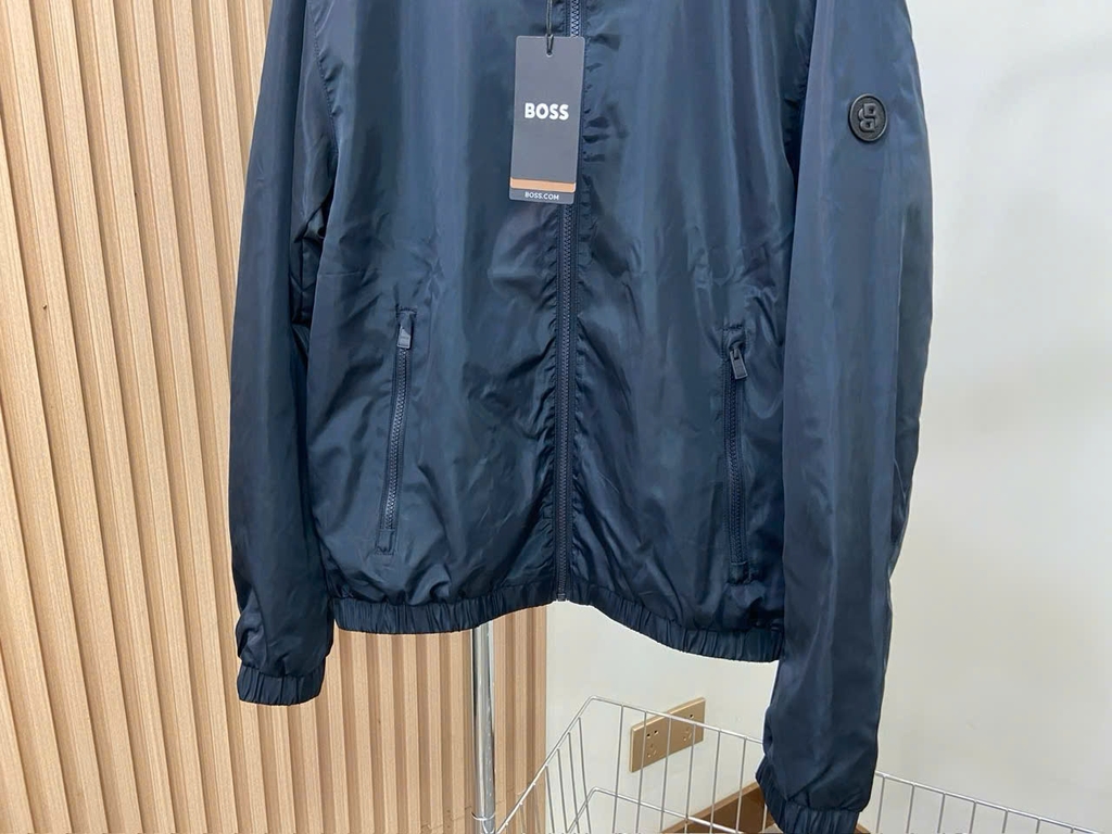 Jacket gió cổ trụ 5cm BOSS màu navy