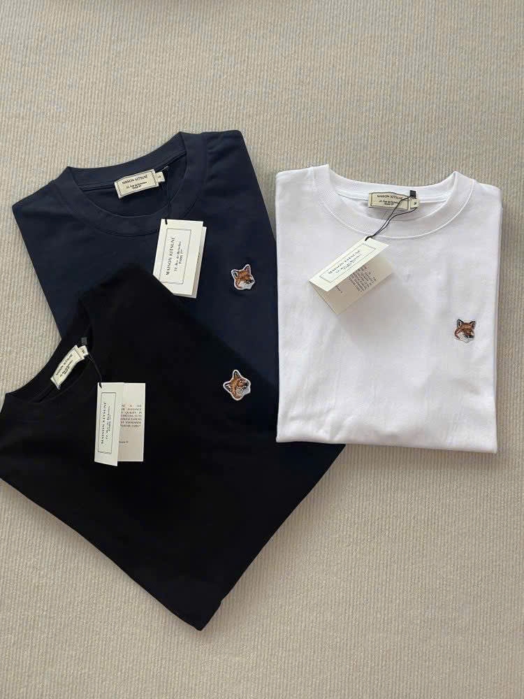 Tshirt Maison Kitsune trơn cổ tròn