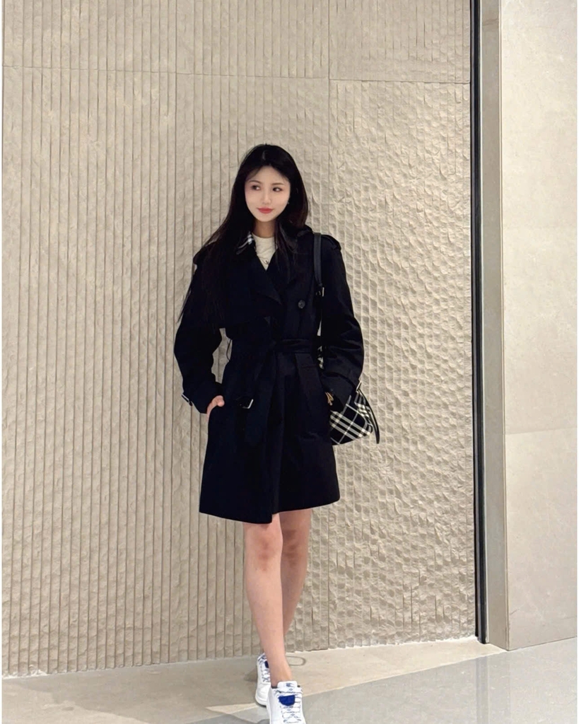 Trenchcoat BBR chất kaki dáng lửng kèm belt