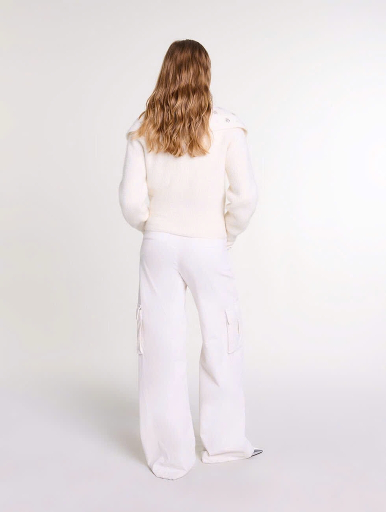 Áo khoác cardigan cổ đính trang sức