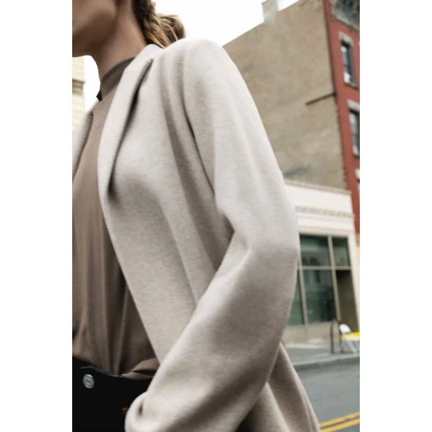 Trenchcoat dạ ép Zara dáng dài