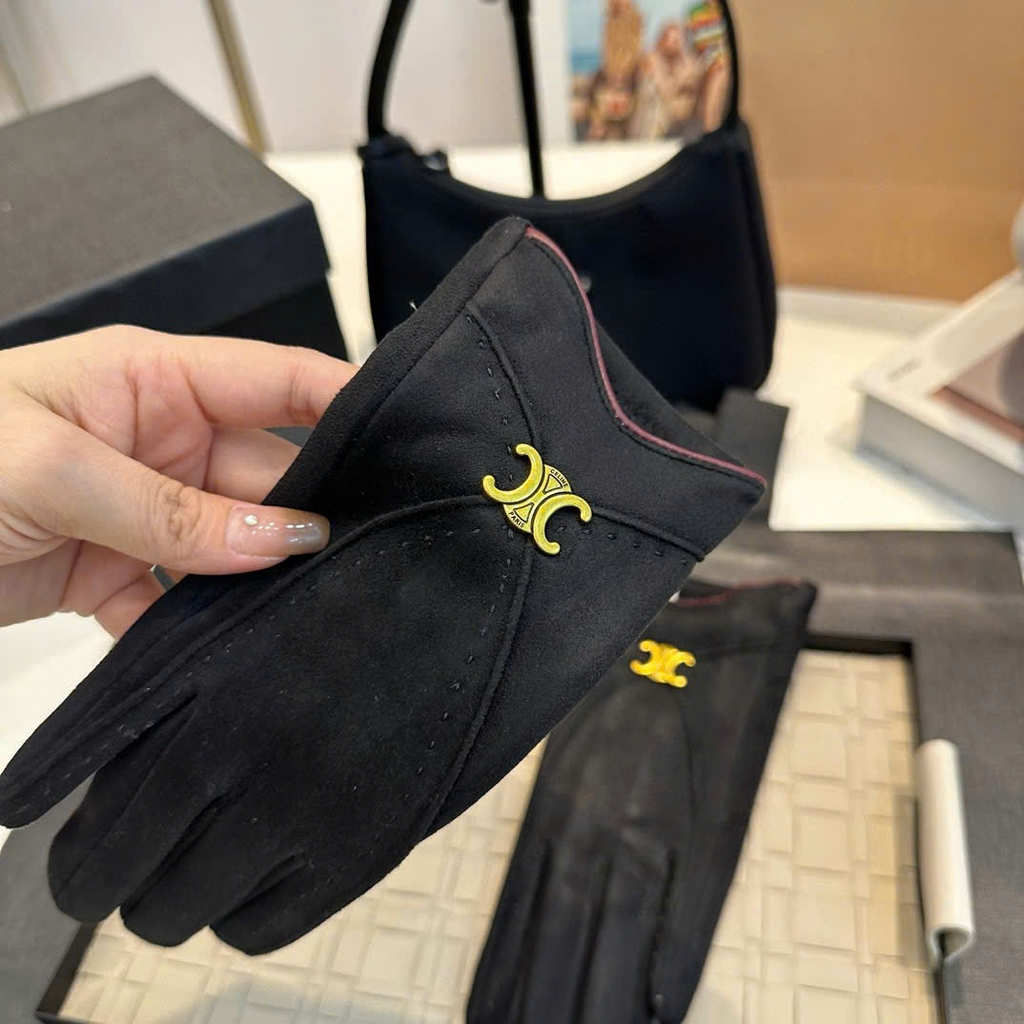 Găng tay da lộn Celine logo 4 màu