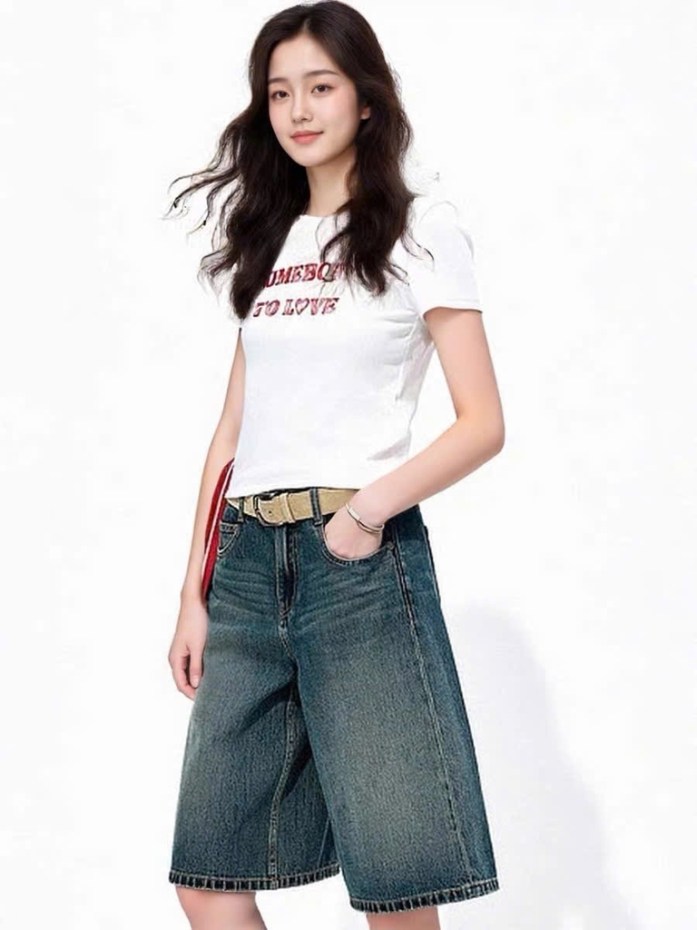 T-shirt Mo&Co chữ Somebody to love 3 màu