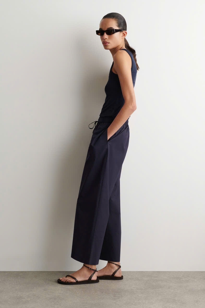 QUẦN ỐNG THẲNG COTTON CÓ DÂY RÚT
