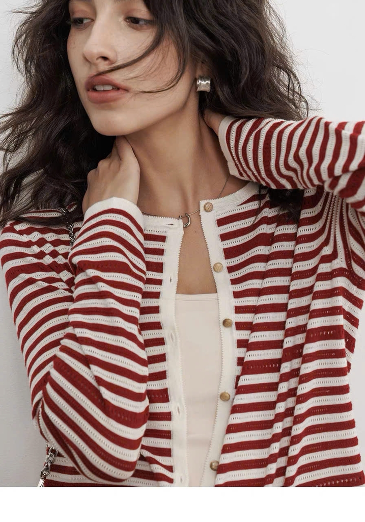 CDG Mo&Co kẻ ngang cổ tròn 2 màu 85% wool 15% silk