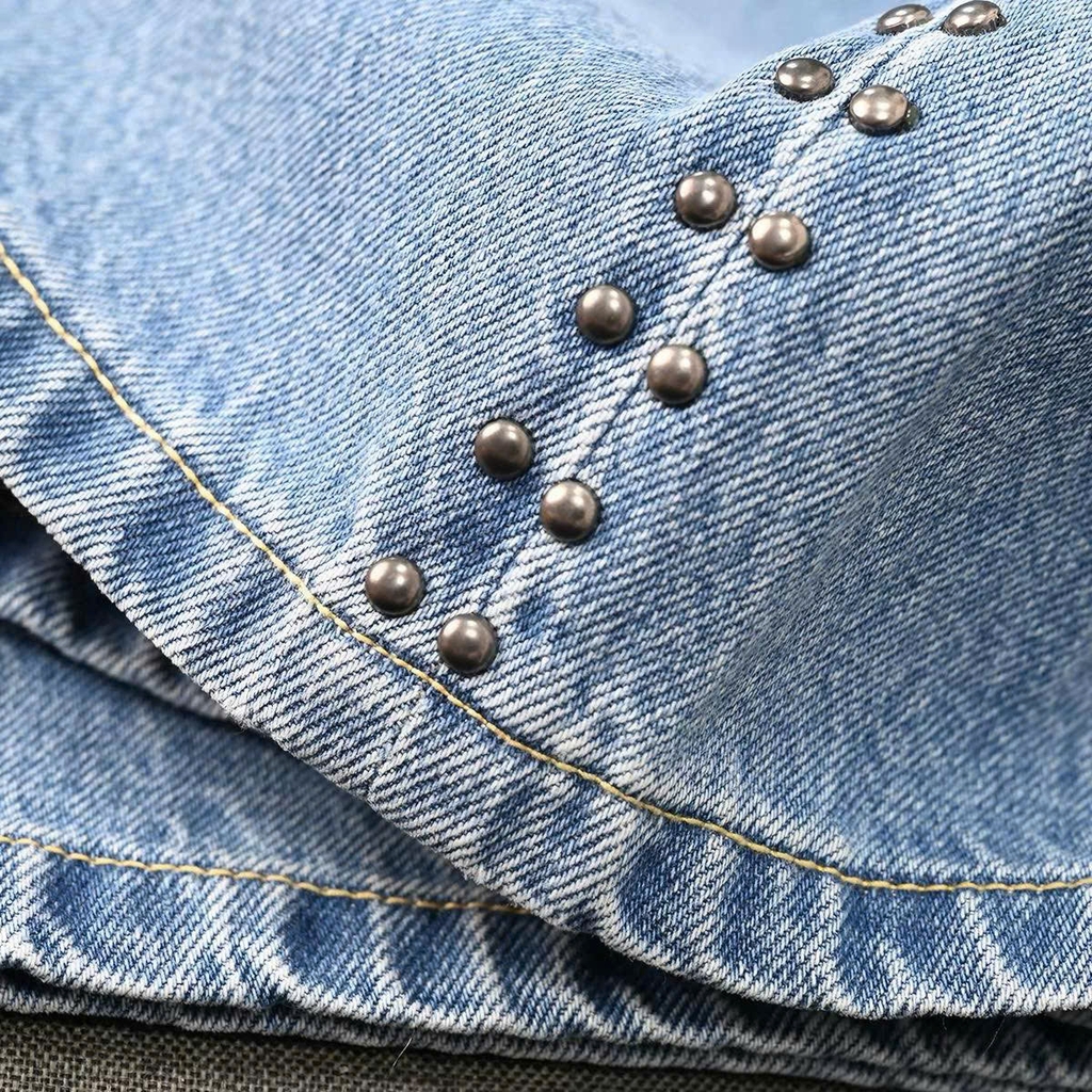 Quần denim KARL LAGERFELD suông  đinh tán dọc