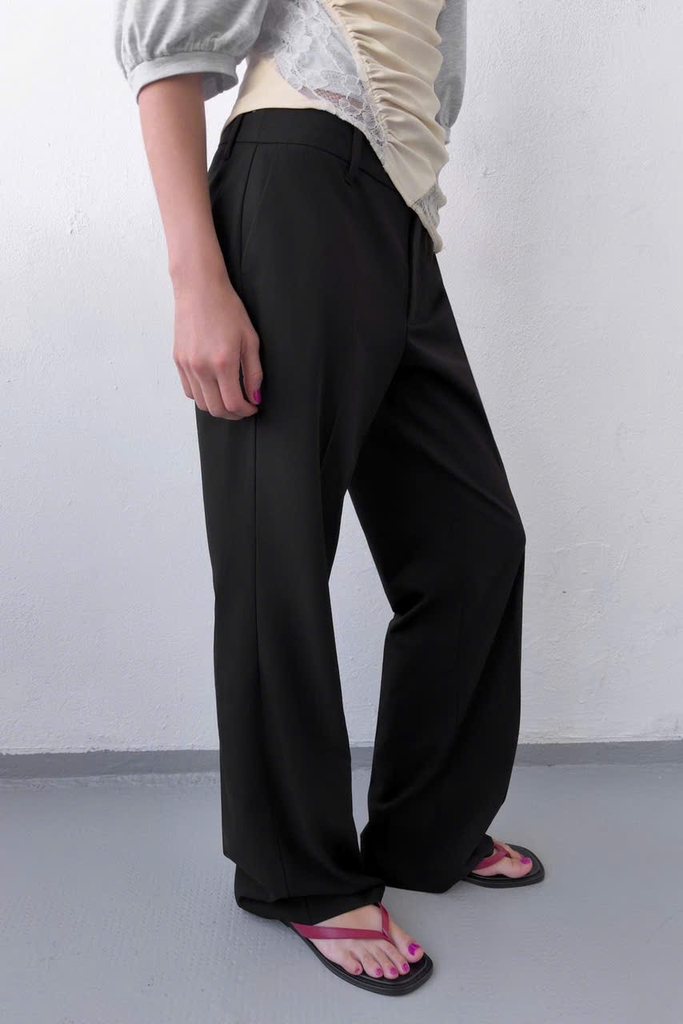 QUẦN ZARA ỐNG ĐỨNG CẠP TRỄ