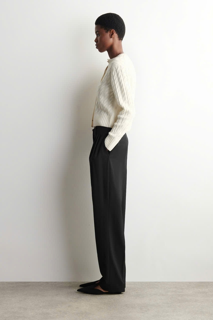 ÁO KHOÁC CARDIGAN COS LEN MERINO DỆT KIM KIỂU DÂY CÁP