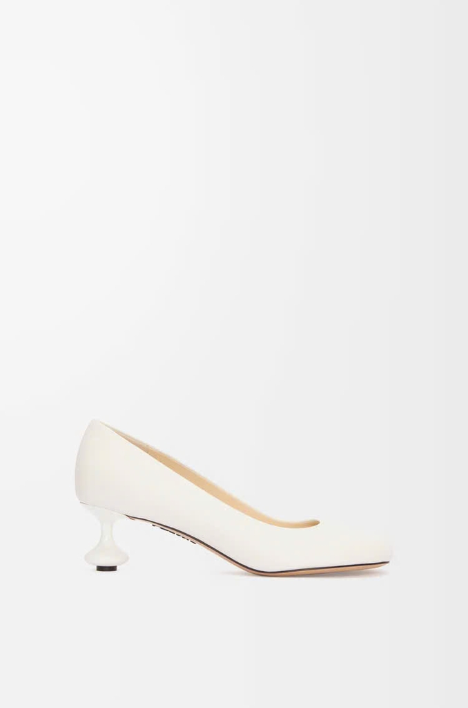 Toy pump LOEWE in goatskin