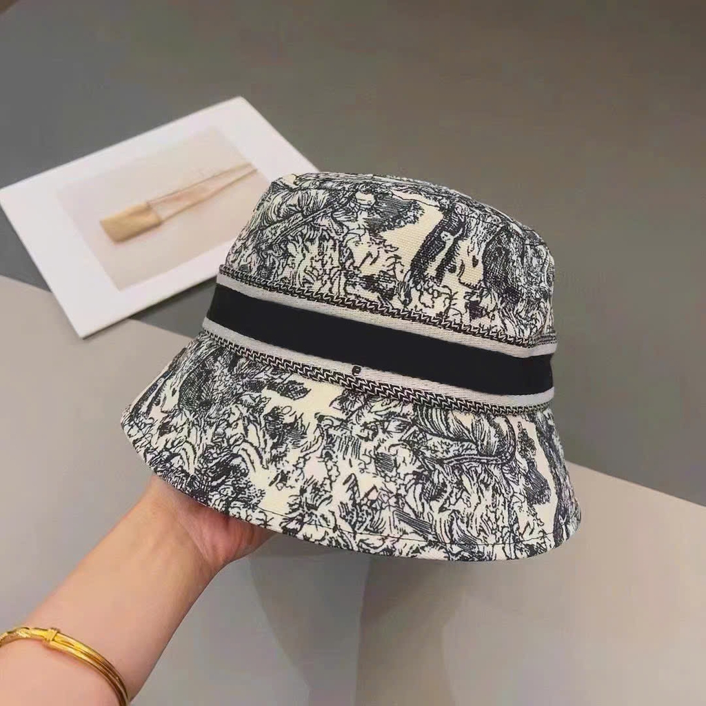 Mũ Dior họa tiết 2 màu fullbox