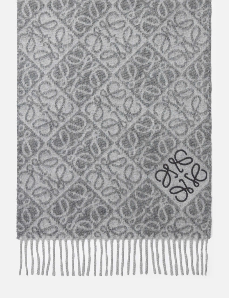Khăn quàng cổ đảo chữ bằng len và cashmere