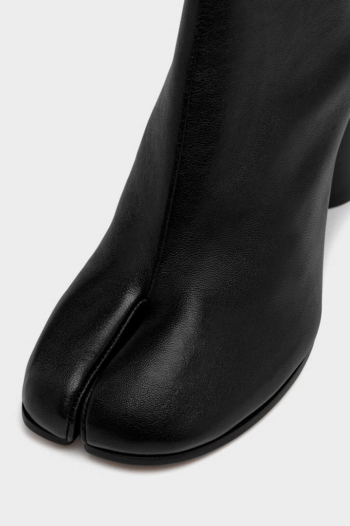 Tabi ankle boots