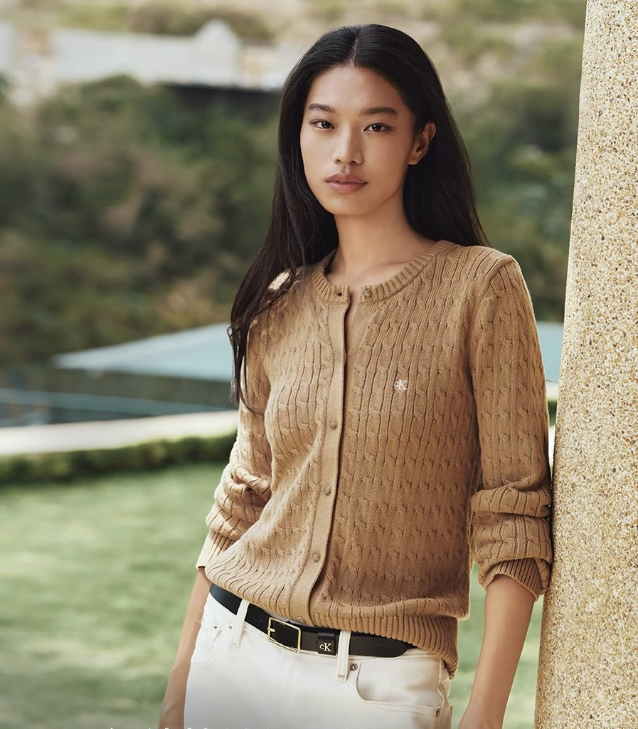 CDG CK vặn thừng cổ tròn 4 màu