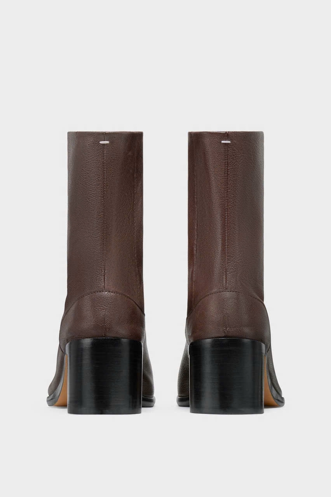 Tabi ankle boots