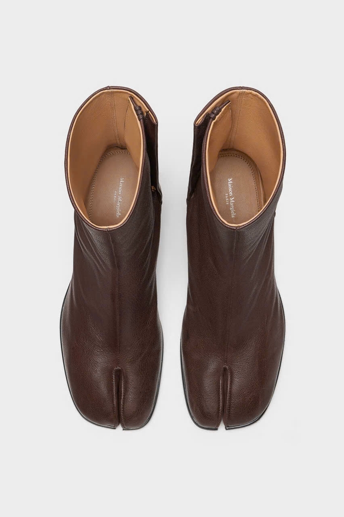 Tabi ankle boots