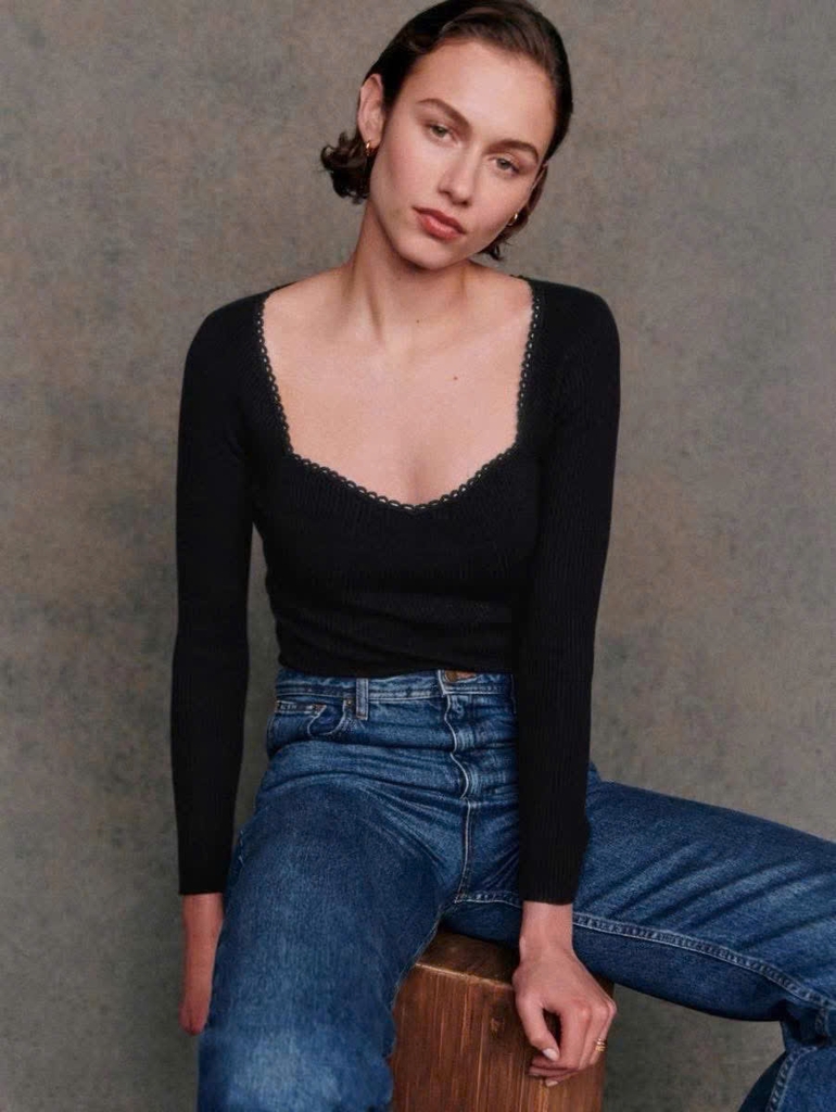 Áo len tăm Sezane cổ tim viền
