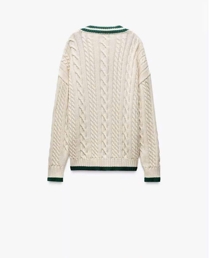 Áo len Zara dáng loose vặn thừng cổ V
