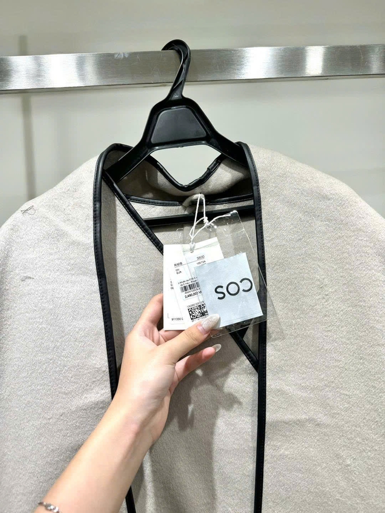 Áo khoác dạ COS 2 màu viền da