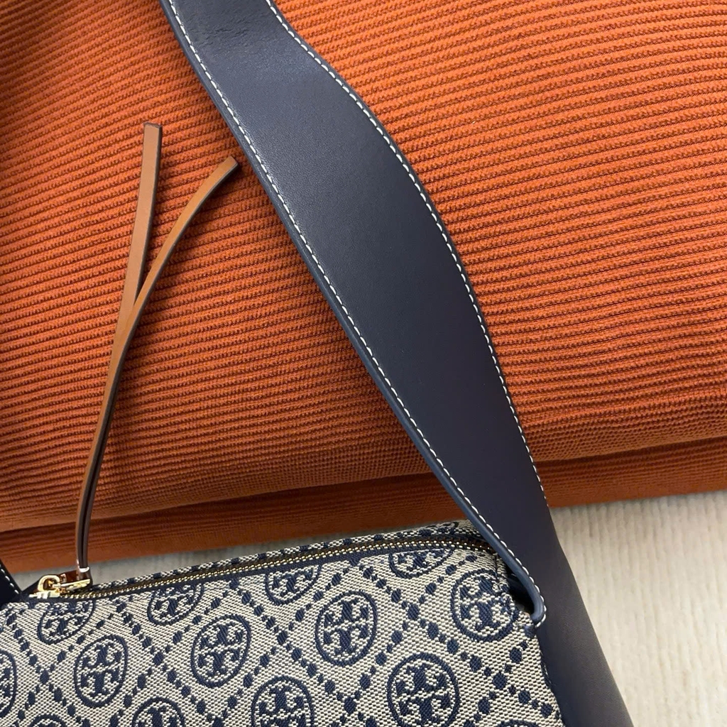 Túi đeo vai ROMY T MONOGRAM