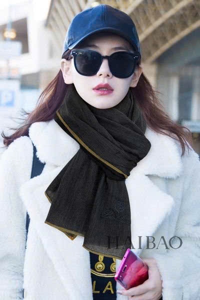 Khăn Loro len cashmere viền 4 màu