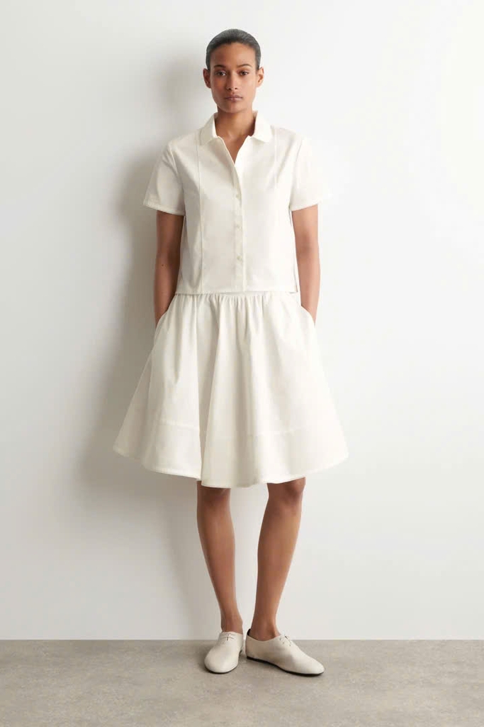 Váy vải cotton poplin thêu