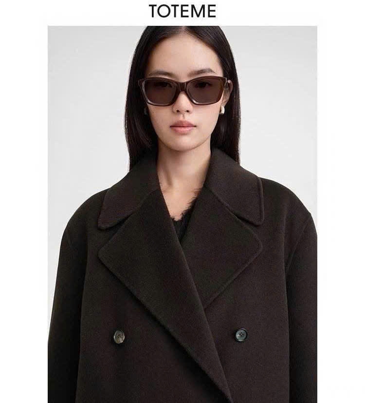 Coat dạ ép dáng lửng TOTEME