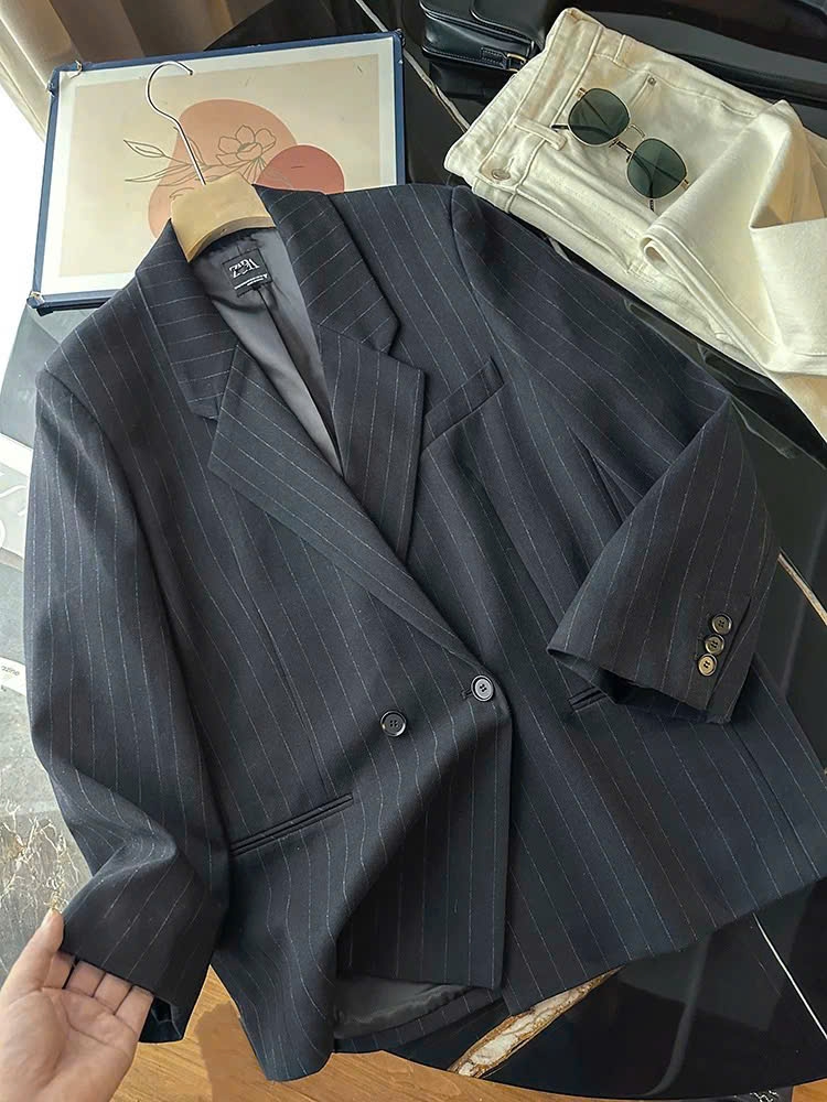 Blazer Zara kẻ chìm